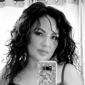 Meet your Posher, Veronica